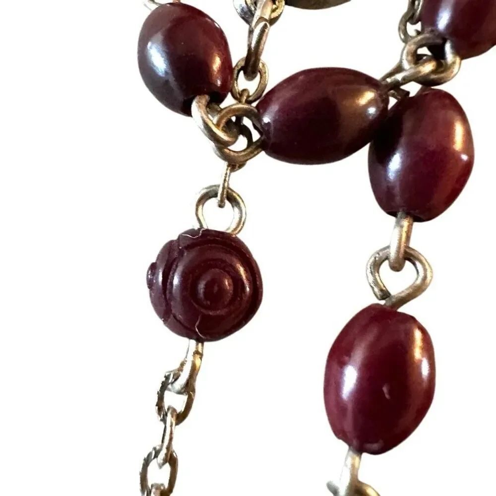 Red beaded rosary - Picture 9 of 13